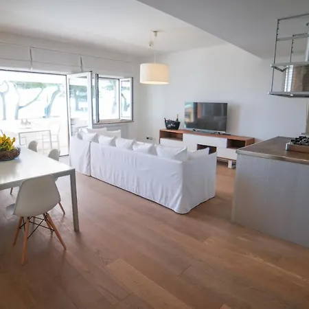 Fronte Mare Lory 公寓 利尼亚诺萨比亚多罗