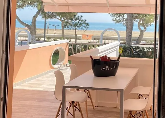 Fronte Mare Lory Lignano Sabbiadoro