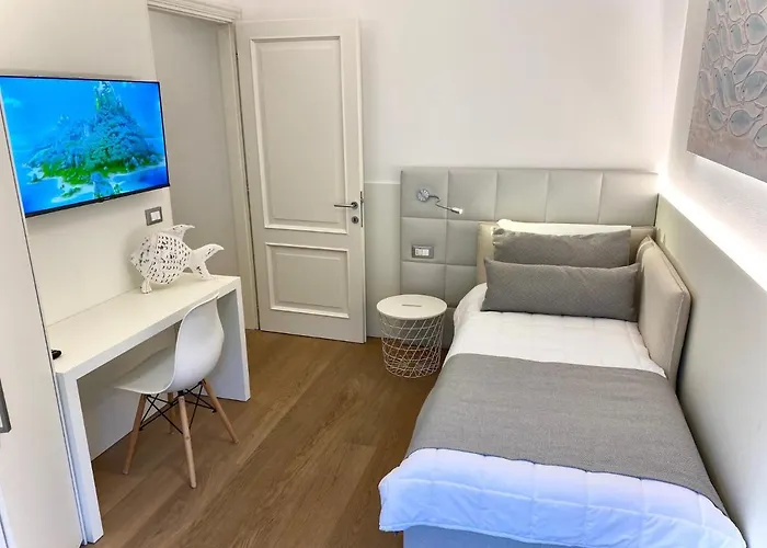 Fronte Mare Lory Apartment